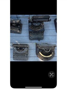 Remington Vintage Typewriter - Black